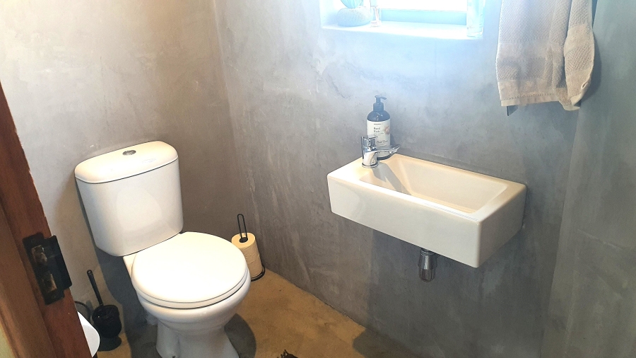 4 Bedroom Property for Sale in Shelley Point Western Cape